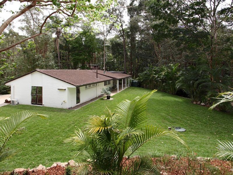 25 Elwood Street, Kenmore Hills QLD 4069