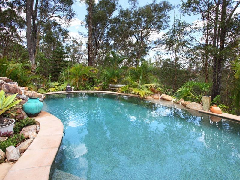 12 Yarula Close, Karana Downs QLD 4306