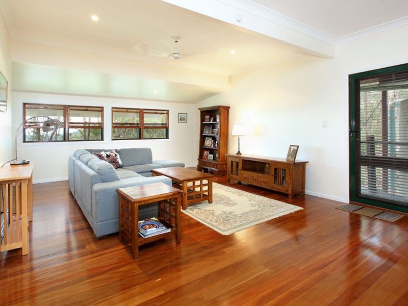 636 Haven Road, Upper Brookfield QLD 4069