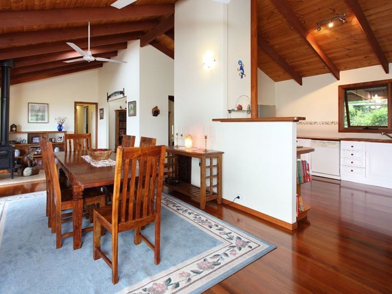 636 Haven Road, Upper Brookfield QLD 4069
