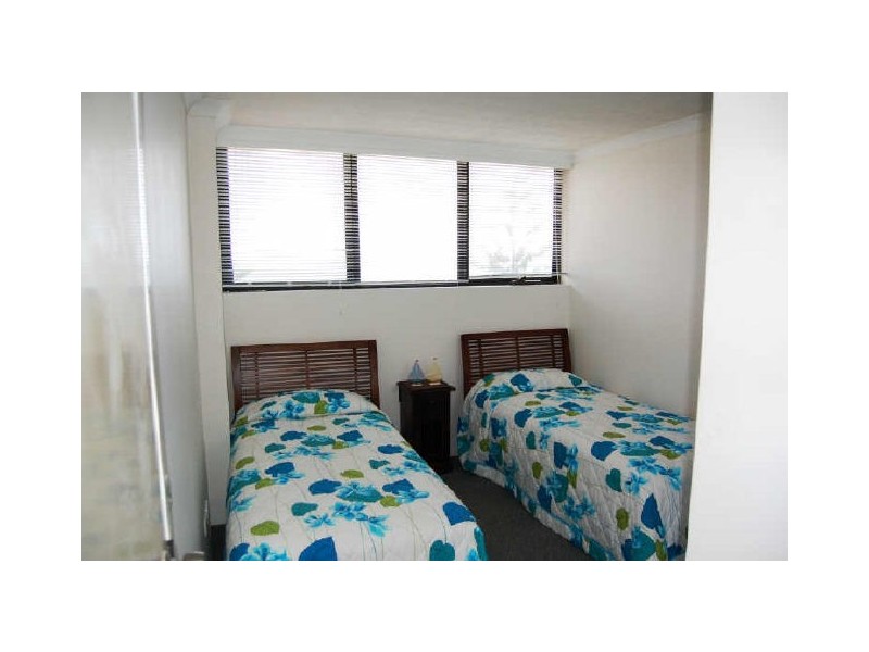 Bilinga QLD 4225