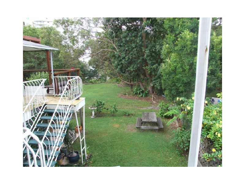 4/51 Coolangatta Road, Coolangatta QLD 4225