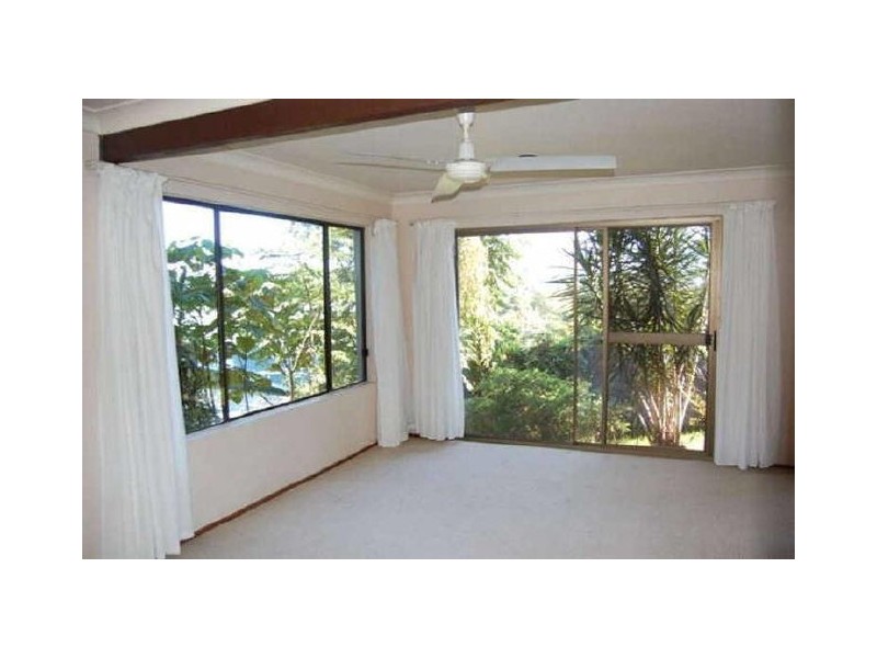 20 Westview Street, Currumbin QLD 4223