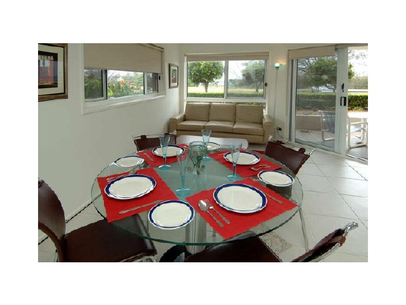 1/80 Pacific Parade, Bilinga QLD 4225