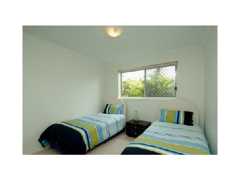 1/80 Pacific Parade, Bilinga QLD 4225