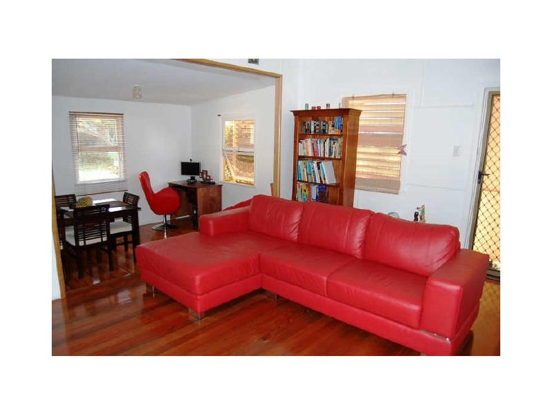 2 Sunshine Avenue, Tweed Heads South NSW 2486