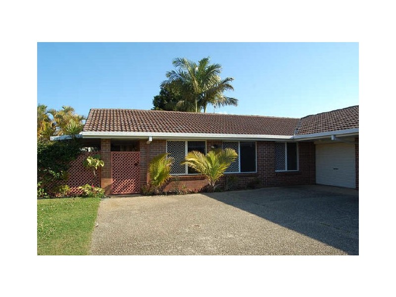 2/27 Kiata Parade, Tweed Heads NSW 2485