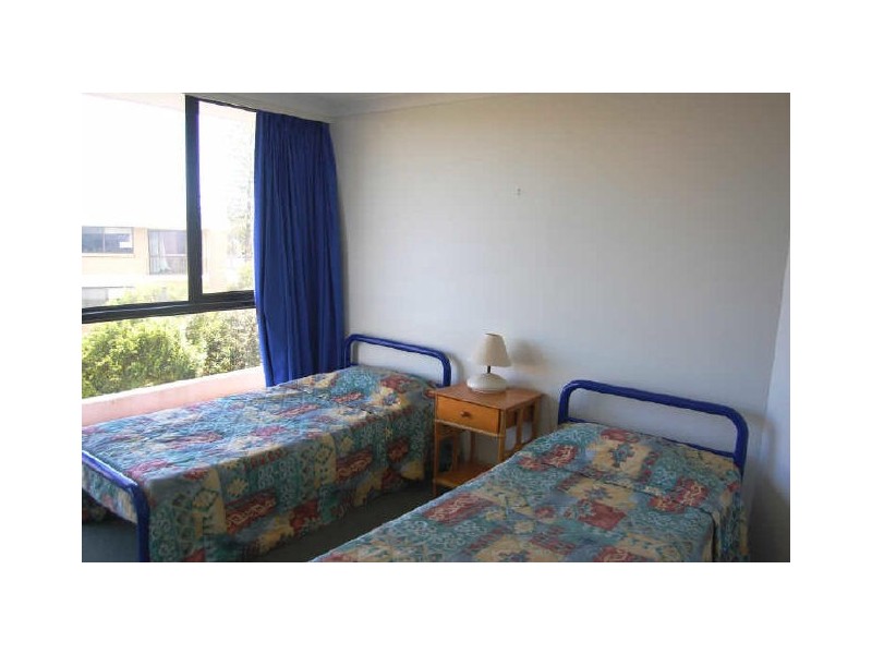 8/134 Pacific Parade, Bilinga QLD 4225