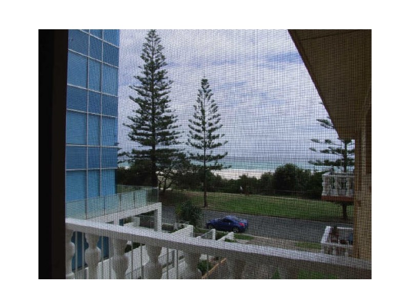 6/110 Pacific Parade, Bilinga QLD 4225