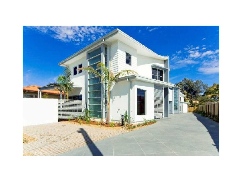 3/32 Korina Avenue, Kirra QLD 4225