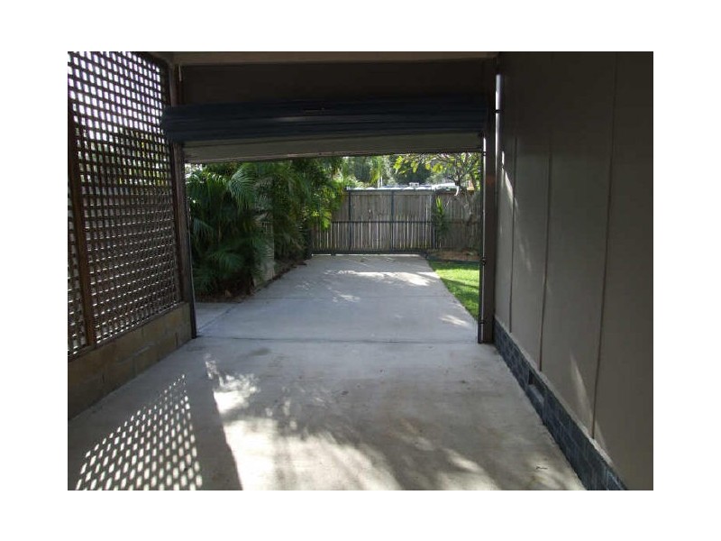 28 West Wyberba Street, Tugun QLD 4224