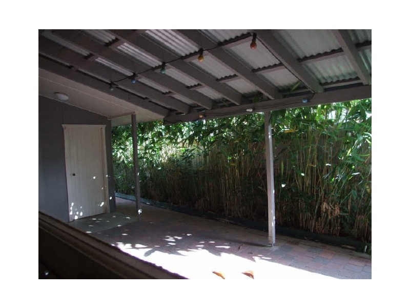 28 West Wyberba Street, Tugun QLD 4224