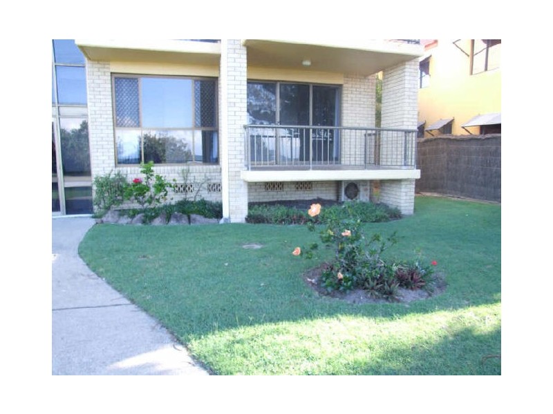 3/240-242 Pacific Parade, Bilinga QLD 4225
