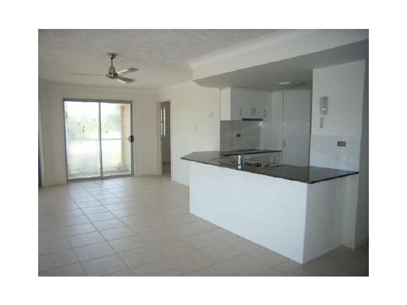 2/16 Pacific Parade, Bilinga QLD 4225