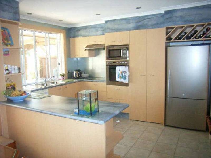 36 Tenth Avenue, Palm Beach QLD 4221