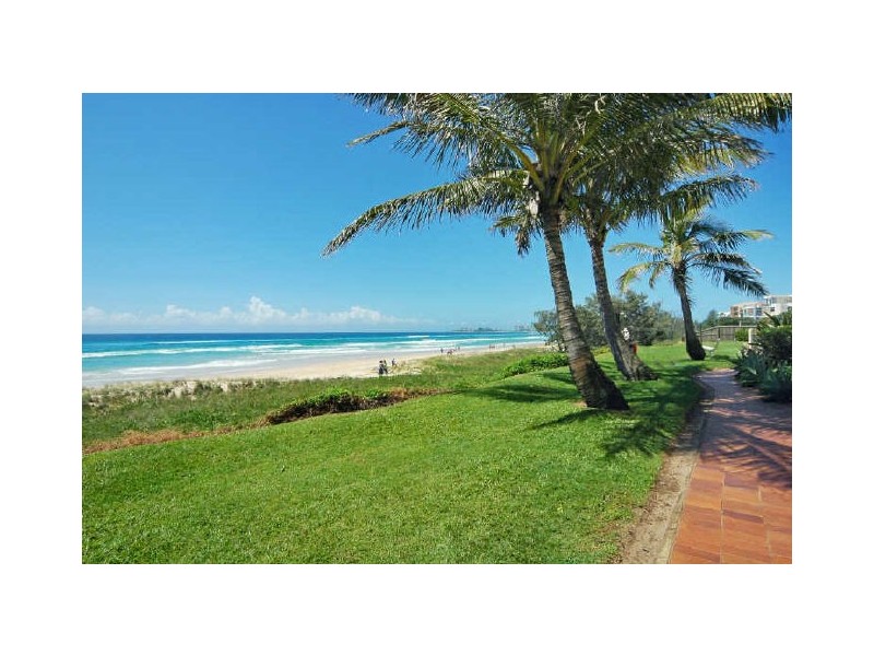 21/329 Golden Four Drive, Tugun QLD 4224
