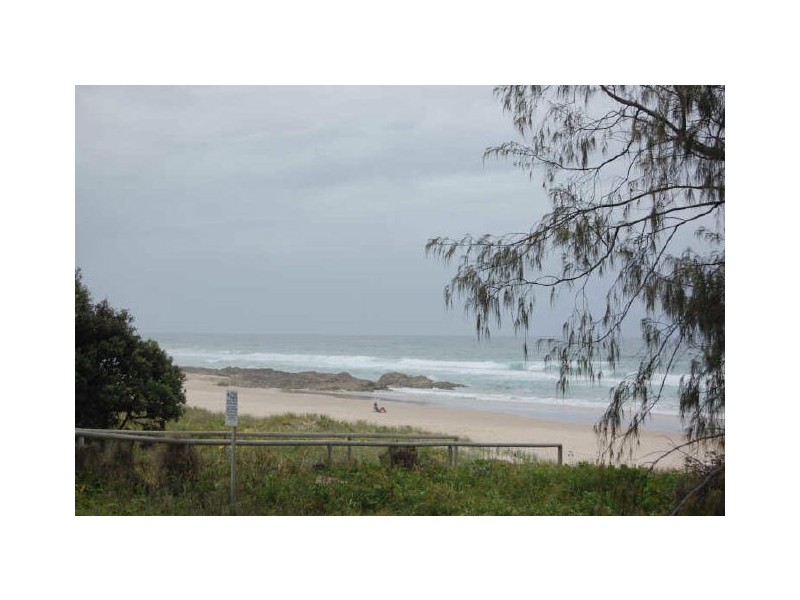 30 Wagawn St, Tugun QLD 4224