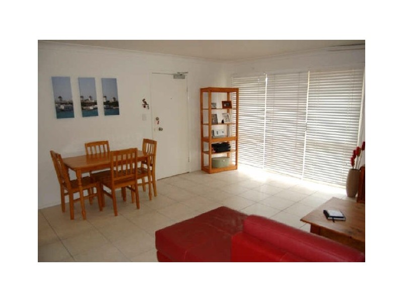 3/10 Wade St, Tugun QLD 4224