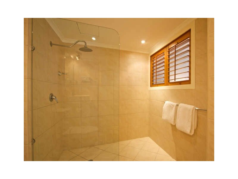 18/337 Golden Four DR, Tugun QLD 4224