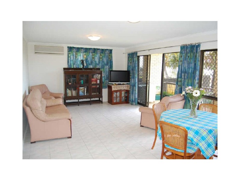 3/242 Pacific Pde, Bilinga QLD 4225