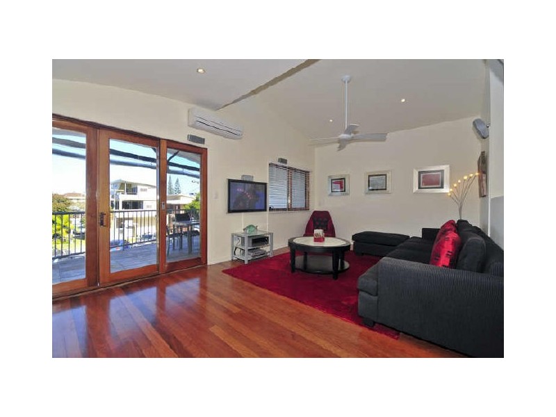 7 Wagawn Street, Tugun QLD 4224