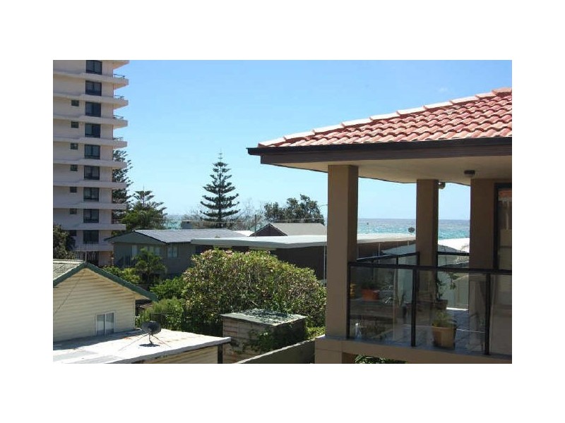 16/111-113 Golden Four Dr, Bilinga QLD 4225