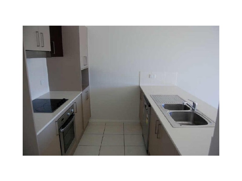 16/111-113 Golden Four Dr, Bilinga QLD 4225