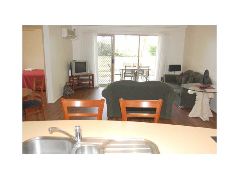 2/37 Golden Four DR, Tugun QLD 4224