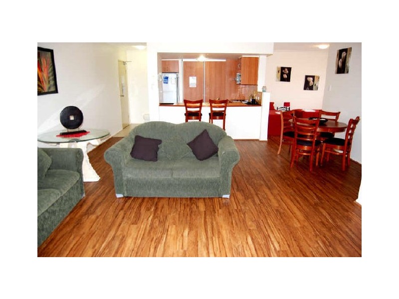 2/37 Golden Four DR, Tugun QLD 4224