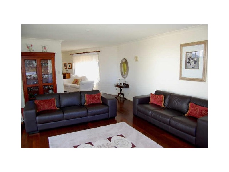 50 Kitchener St, Tugun QLD 4224