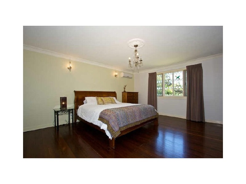 57 Westminster Blvde, Elanora QLD 4221