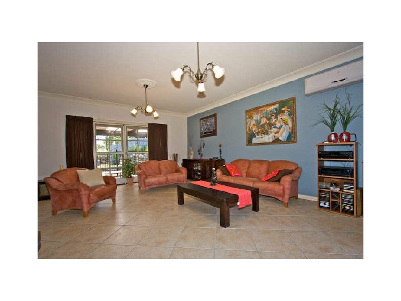 57 Westminster Blvde, Elanora QLD 4221