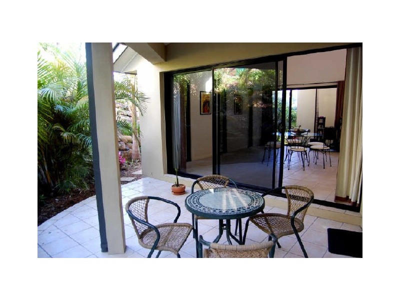 2 Taperell Dr, Tugun QLD 4224