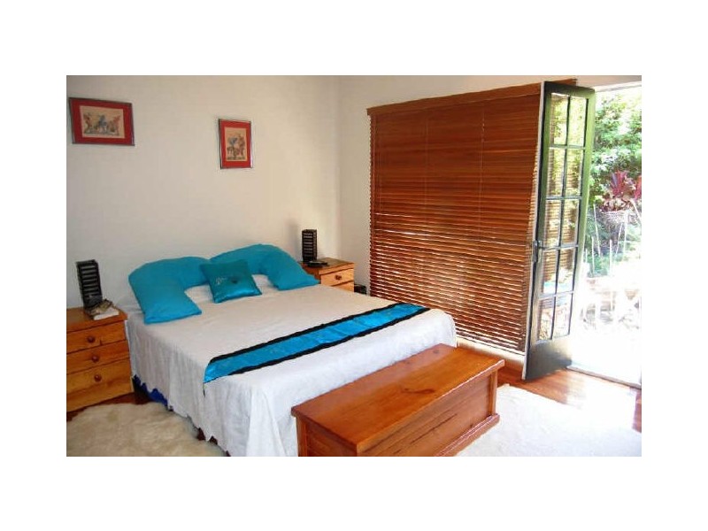 5 Winders Av, Tugun QLD 4224