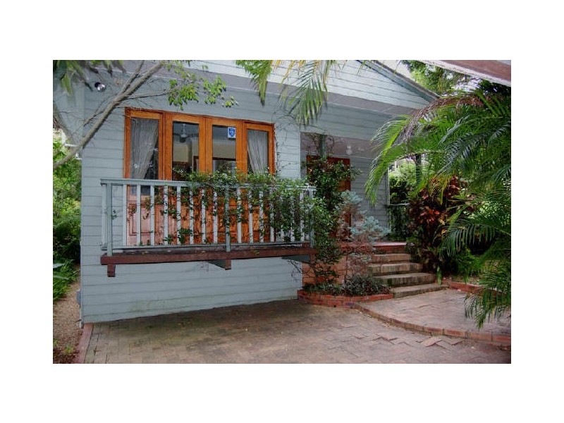 17 Wade St, Tugun QLD 4224