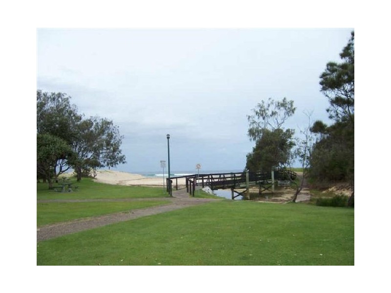 17 Wade St, Tugun QLD 4224