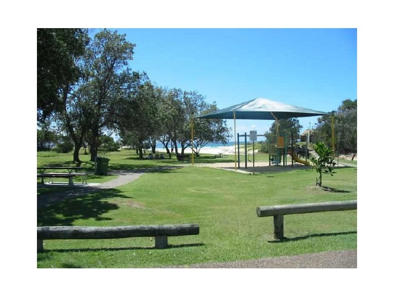17 Wade St, Tugun QLD 4224