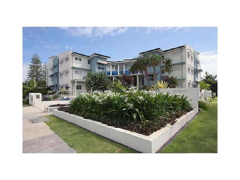 2/ 479  Golden Four Dr, Tugun QLD 4224