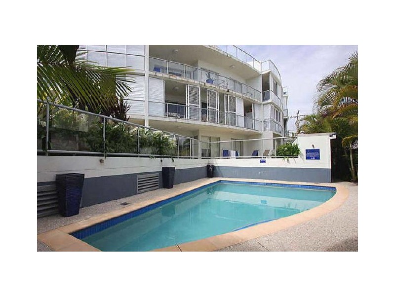 2/ 479  Golden Four Dr, Tugun QLD 4224