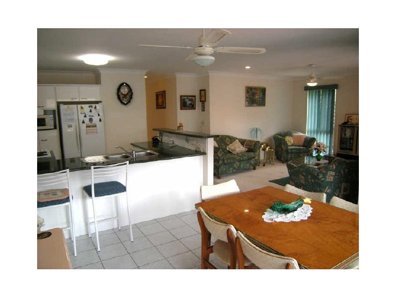 2/10 Rosewater Cr, Tugun QLD 4224