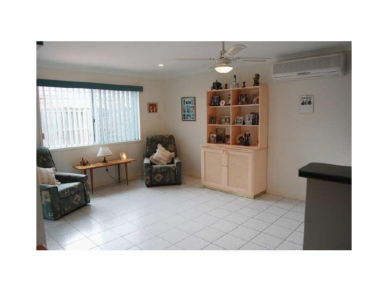 2/10 Rosewater Cr, Tugun QLD 4224