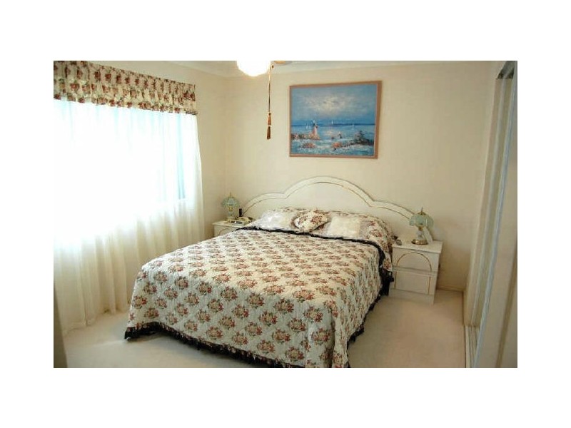 2/10 Rosewater Cr, Tugun QLD 4224