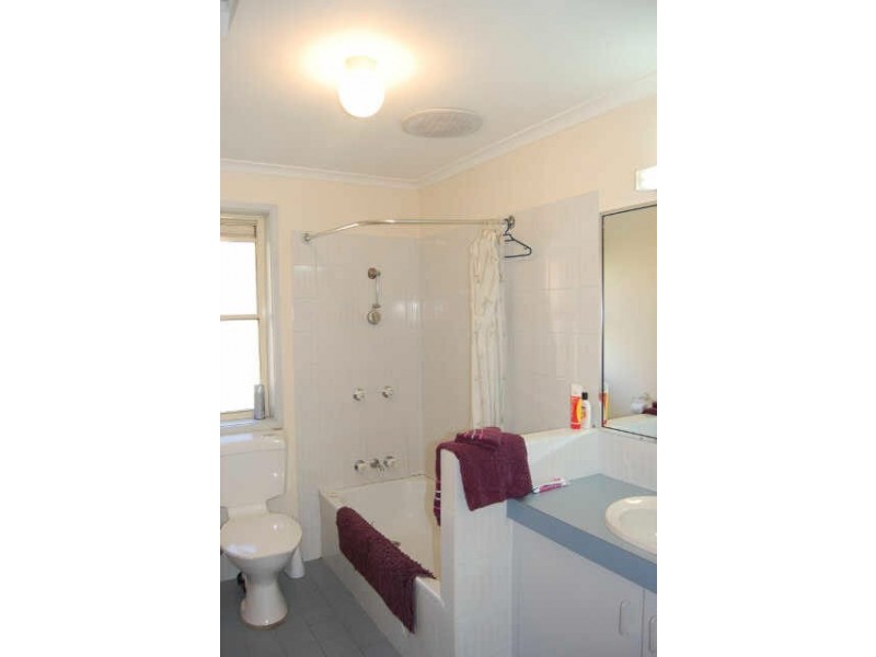 4 / 287 Golden Four Dr, Bilinga QLD 4225