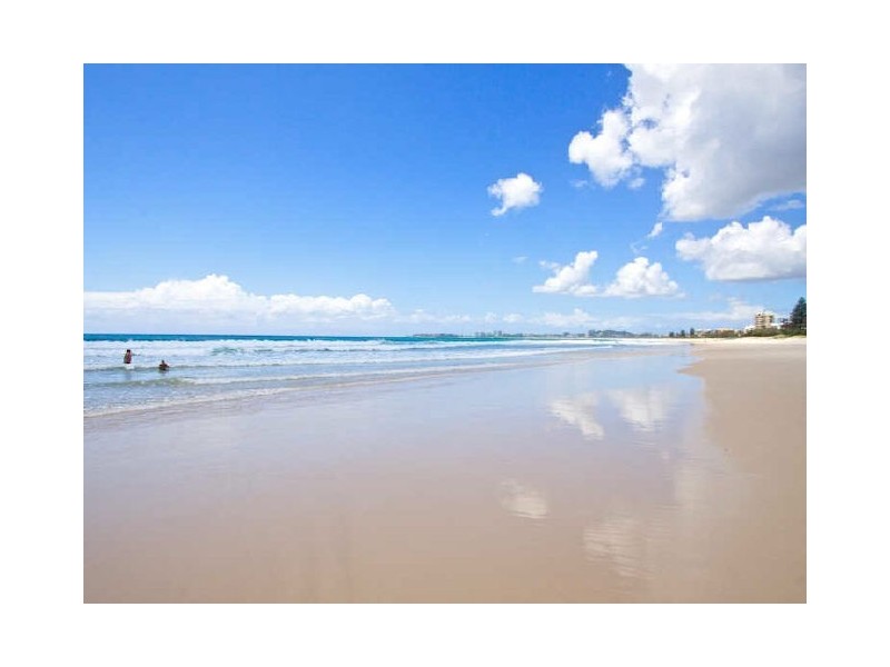 4/399 Golden Four Dr, Tugun QLD 4224