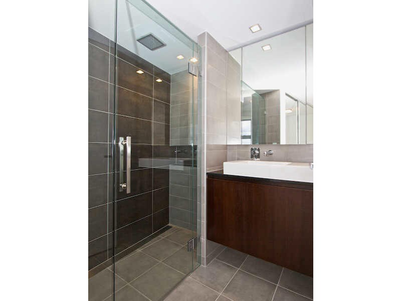 4/399 Golden Four Dr, Tugun QLD 4224