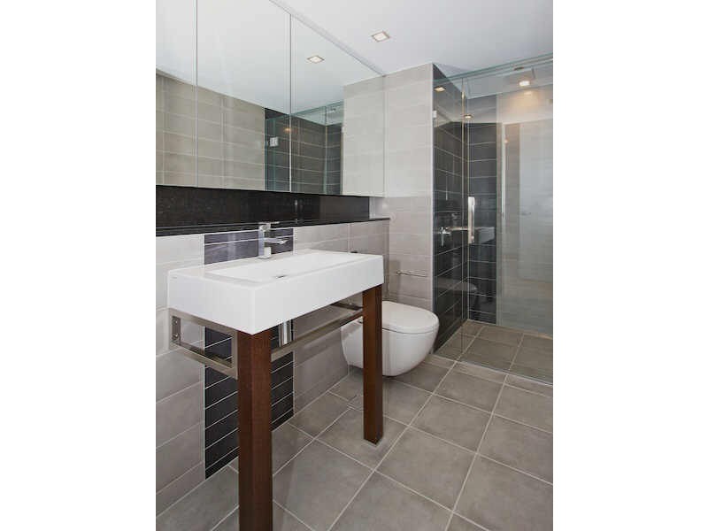 4/399 Golden Four Dr, Tugun QLD 4224