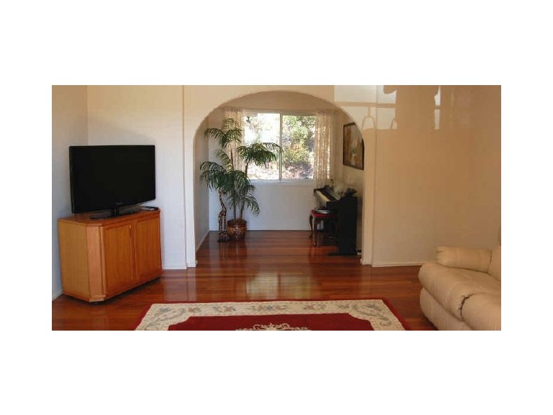 8 Weeumba Street, Currumbin QLD 4223