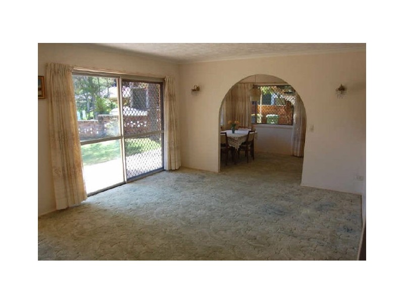 8 Weeumba Street, Currumbin QLD 4223