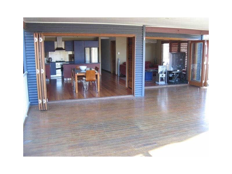 44 Woodgee Street, Currumbin QLD 4223