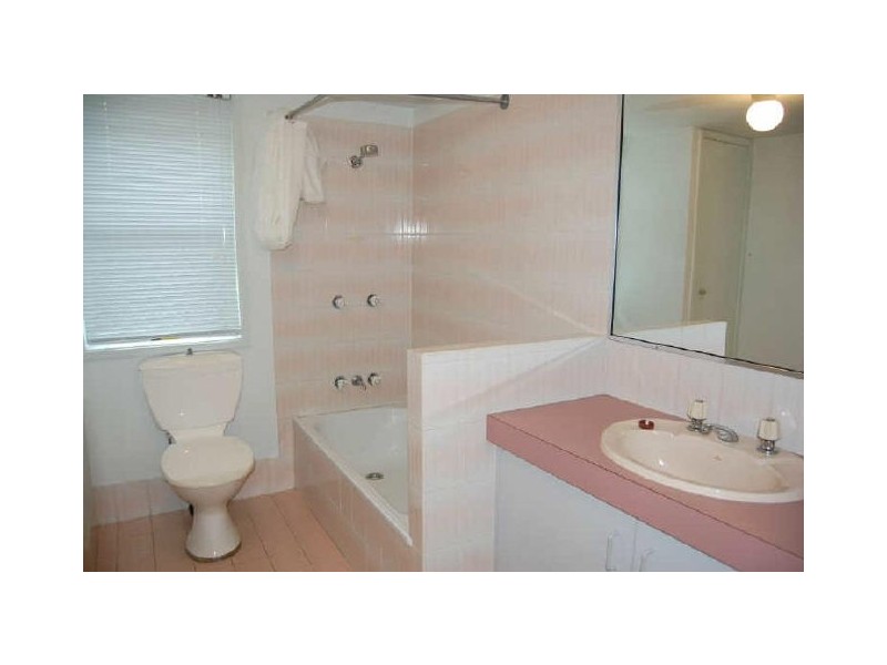 1/287 Golden Four Drive, Bilinga QLD 4225